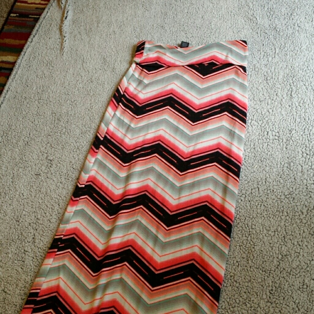 Maxi skirt